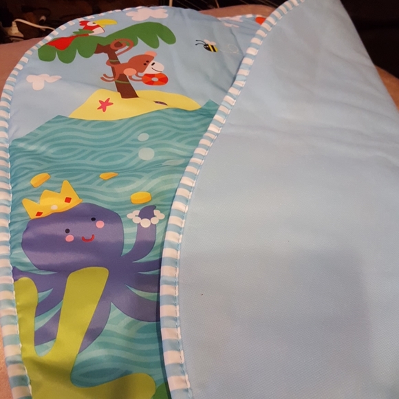 Child's Play or Sleep Mat. - Picture 3 of 5